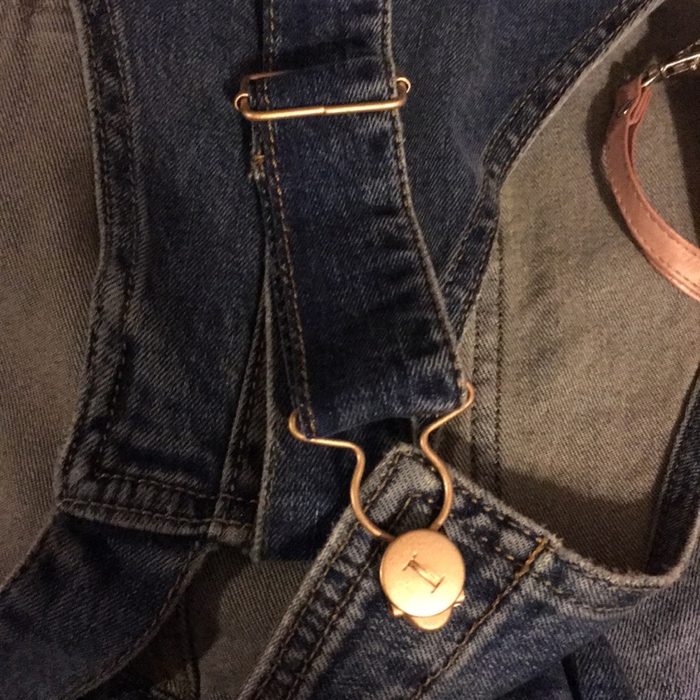 Shortalls Isabel Maternity by Ingrid Isabel  6/28 - Picture 8 of 10